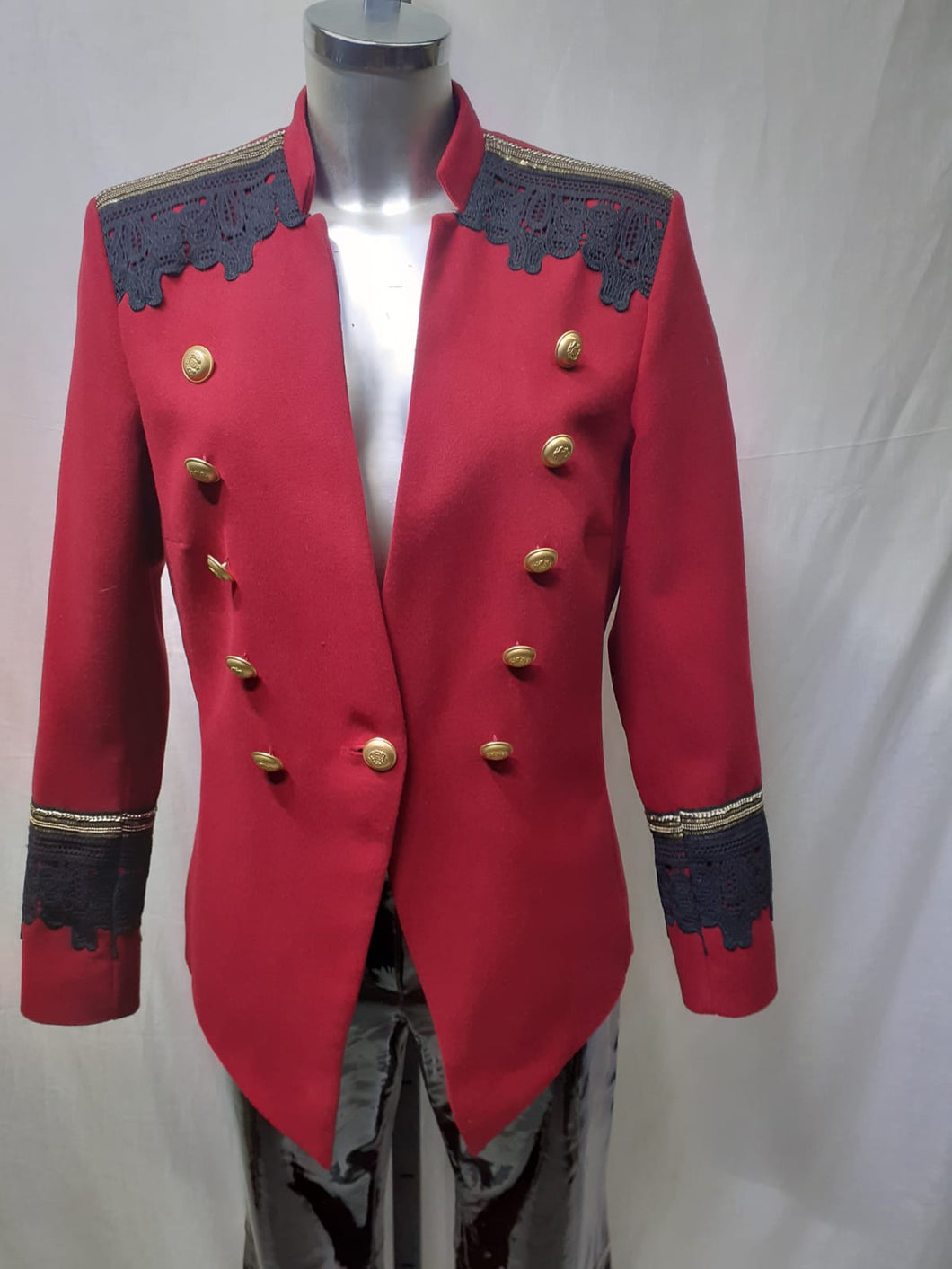 Veste creation laine rouge